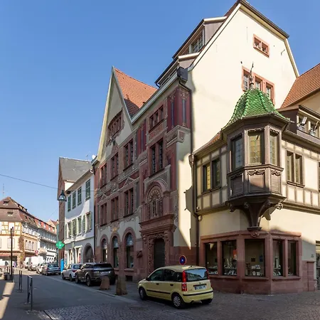 Martin Bucer - Parking Gratuit - Proche Europa-park - Route Des Vins - Haut-koenigsbourg * זלסטאט
